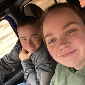 Meet your Posher, Taylor